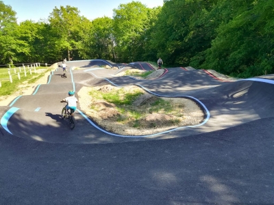 Pumptrack Jouet-sur-L'Aubois