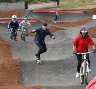 Pumptrack Sourcieux-les-Mines