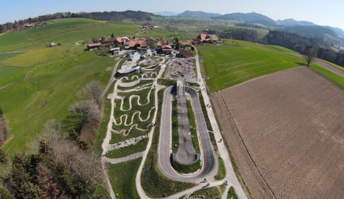 Pumptrack Swiss Bike Park  Niederscherli