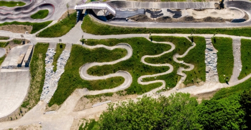 Pumptrack Swiss Bike Park  Niederscherli