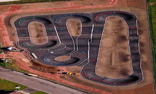 Pumptrack Saint Maurice sur Moselle