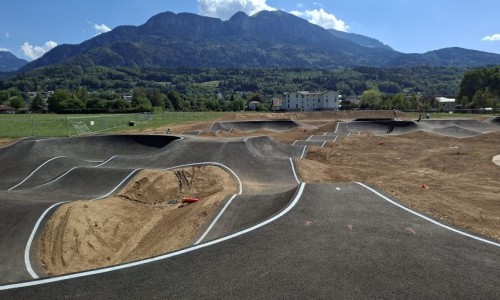 Pumptrack Saint Pierre en Faucigny 