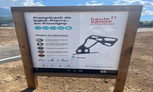 Pumptrack Saint Pierre en Faucigny 
