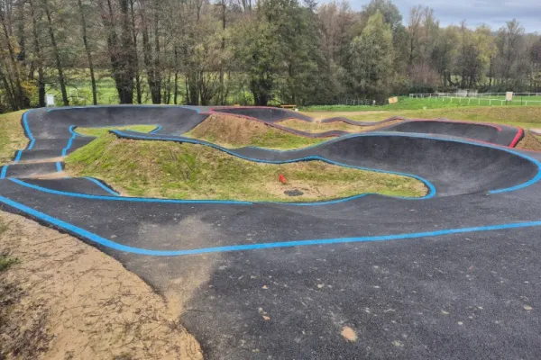 Pumptrack Chanos Curson
