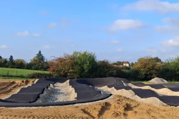 Pumptrack Colombier Saugnieu