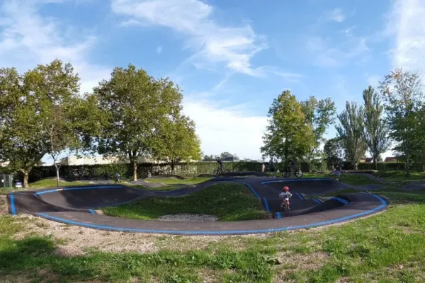 Pumptrack Dambach la ville