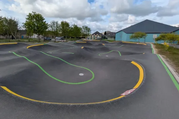 Pumptrack Saint Jouan des Guérets