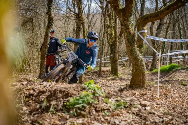 Stade XCO Autun départ pistes bleues et rouges